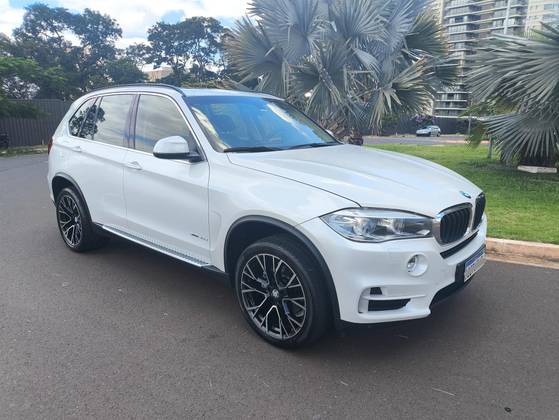 BMW X5 3.0 4X4 30D I6 TURBO DIESEL 4P AUTOMÁTICO